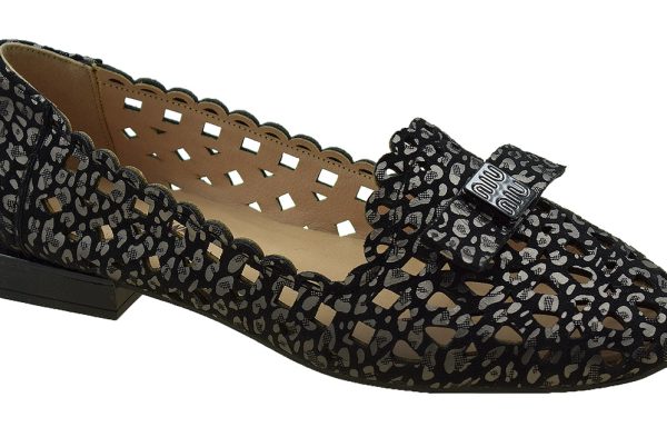 F3017-36 CZARNY. ZDJĘCIE Z KATALOGU NR.158