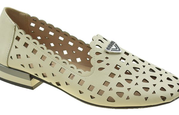 F32500-2 BEŻ. ZDJĘCIE Z KATALOGU NR.156